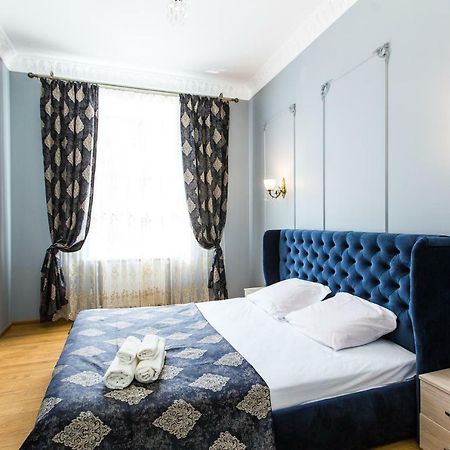 Дизайнерська Віп Квартира По Вулиці Куліша 14 Lviv Exterior photo